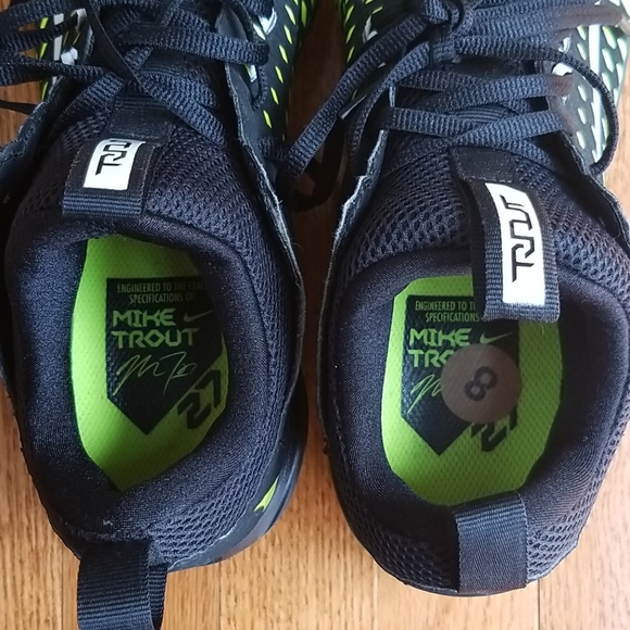 SOLD*****NIKE Mens Mike Trout Baseball Metal Cleats - Picture 6 of 8